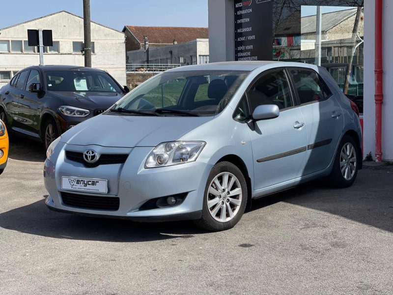 TOYOTA AURIS (150) (Prod GB) 5 Portes 2.0 D-4D 126 ch Pack Luna GARANTIE 6 MOIS