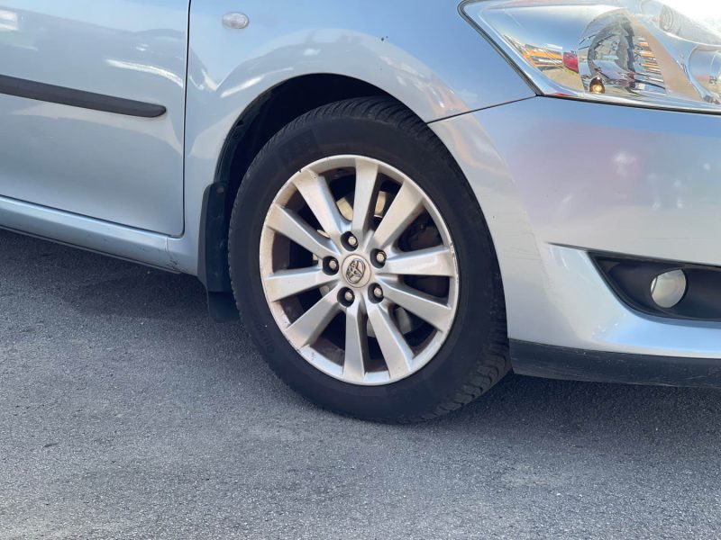 TOYOTA AURIS (150) (Prod GB) 5 Portes 2.0 D-4D 126 ch Pack Luna GARANTIE 6 MOIS