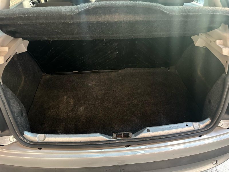 PEUGEOT 206 1.1 essence 60cv 2009