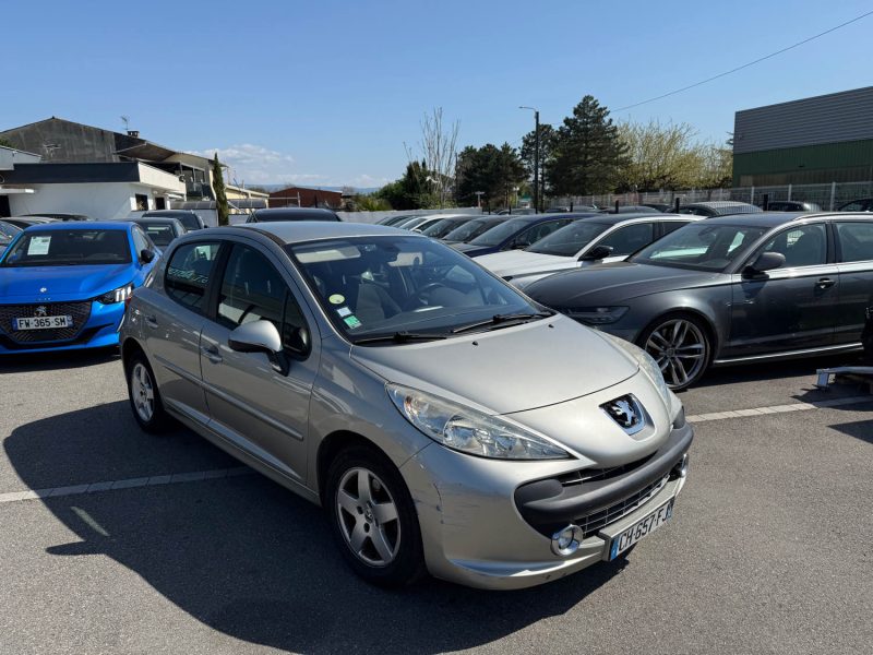 PEUGEOT 207 2008