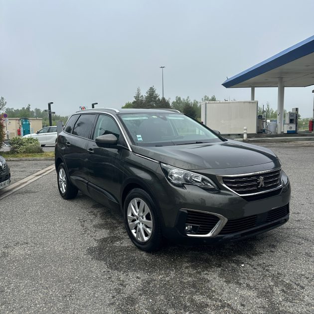 PEUGEOT 5008 1.5 BLUE HDI 130 cv EAT8 ACTIVE BUSINESS Garantie 12 mois