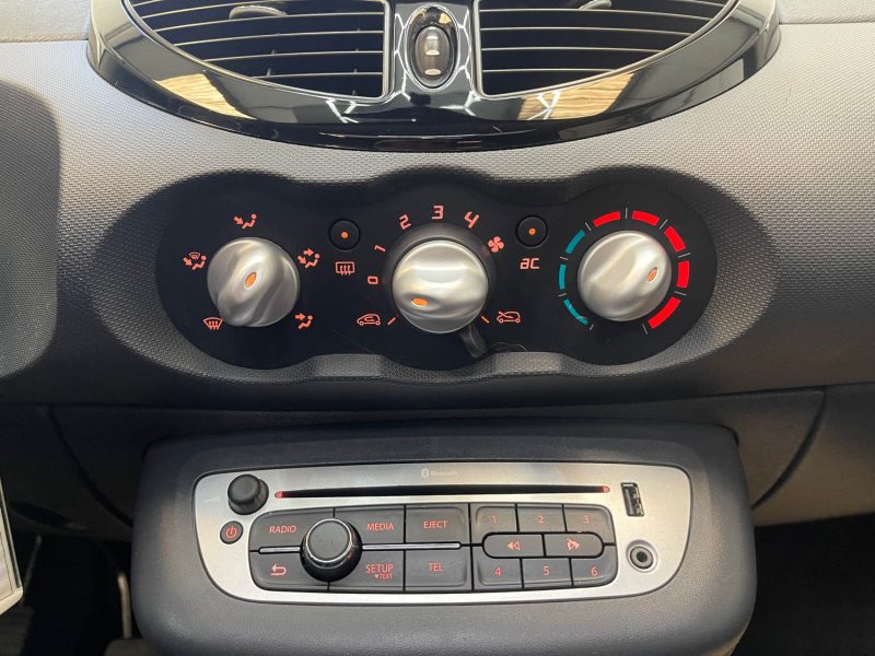 RENAULT TWINGO 2012