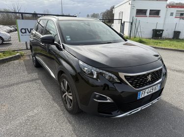 PEUGEOT 5008 2019