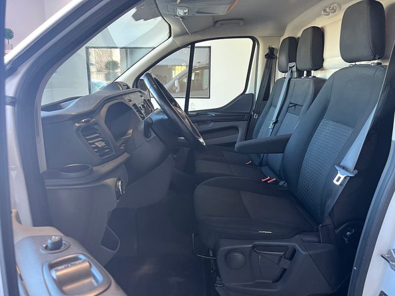 FORD TRANSIT CUSTOM 2022