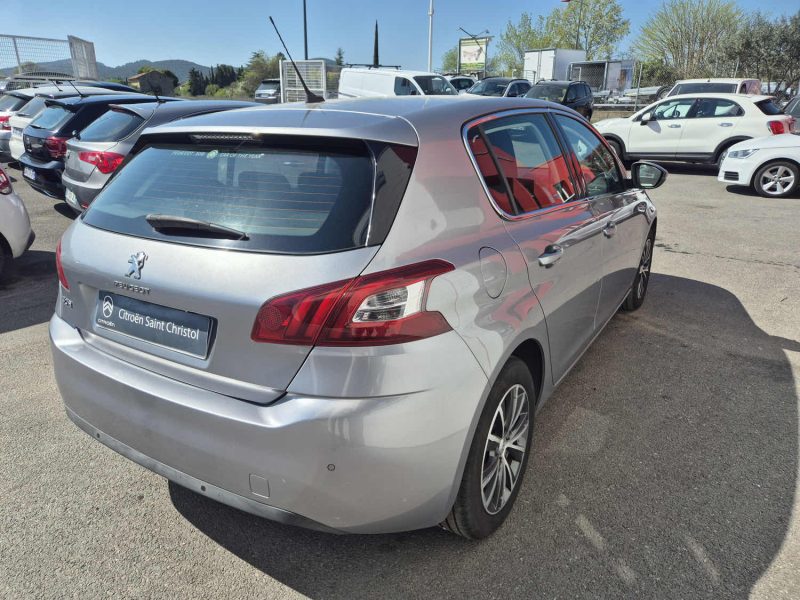 PEUGEOT 308 2015