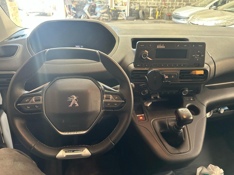 PEUGEOT PARTNER 1.2 PURETECH - 12V TURBO 2022