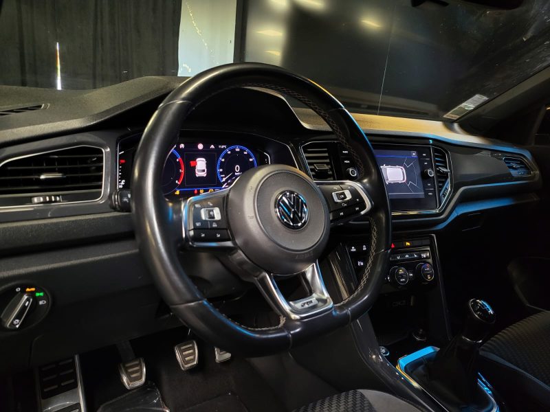 VOLKSWAGEN T-ROC 1.5 TSI 150cv BVM6 R-LINE / SUIVI OK / CARPLAY / KEYLESS / CAMERA / COFFRE ELEC / A