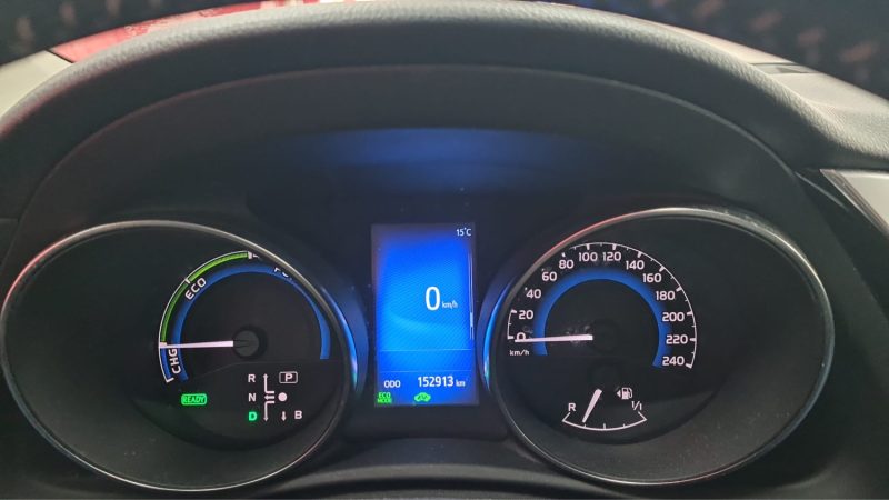 TOYOTA AURIS 2018