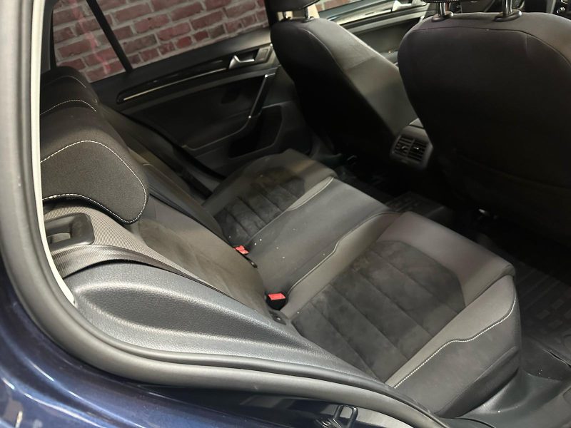 VOLKSWAGEN GOLF 1.6 TDI 105 CV 4 MOTION