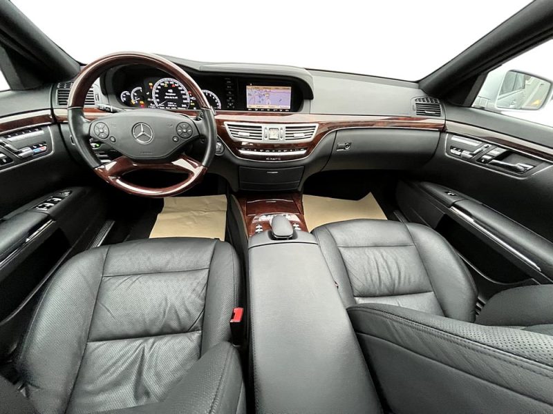 Mercedes-Benz S500 V8 435ch 4-Matic 1.Main