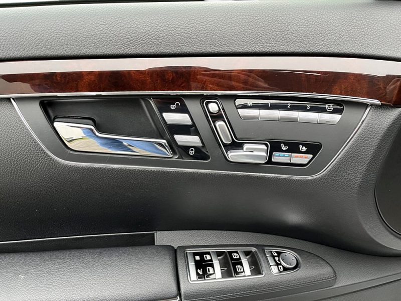 Mercedes-Benz S500 V8 435ch 4-Matic 1.Main