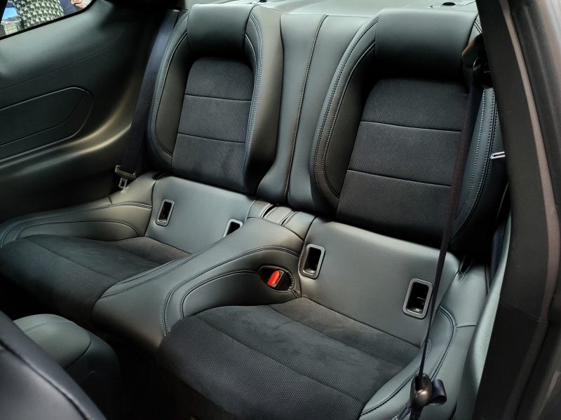 FORD MUSTANG Fastback 5.0 V8 450cv Dark Horse Boîte Auto 1ère Main