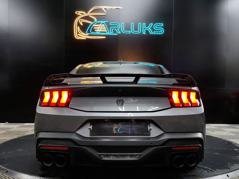 FORD MUSTANG Fastback 5.0 V8 450cv Dark Horse Boîte Auto 1ère Main