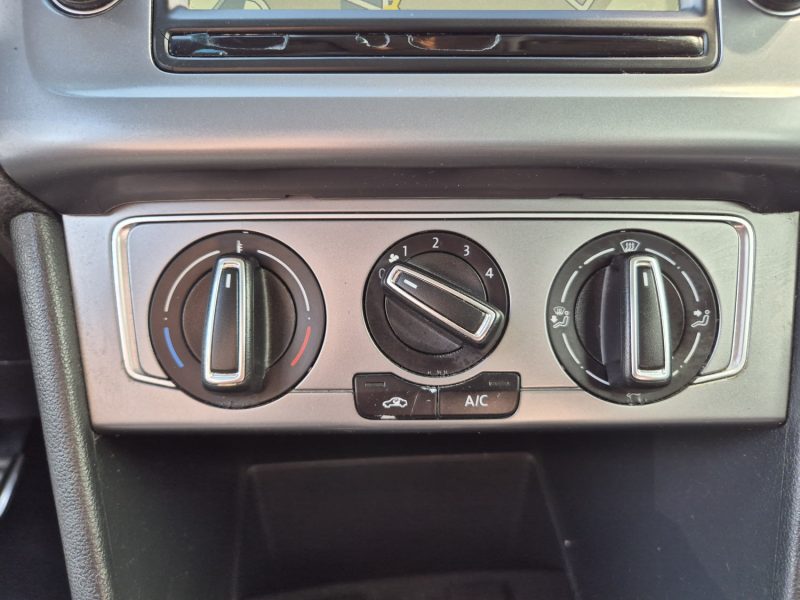VOLKSWAGEN POLO 2016