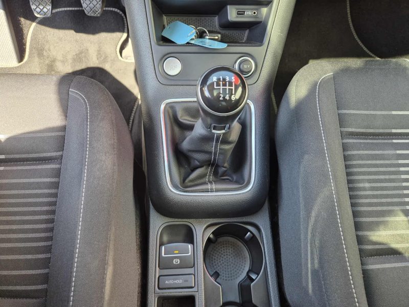 VOLKSWAGEN TIGUAN 2016