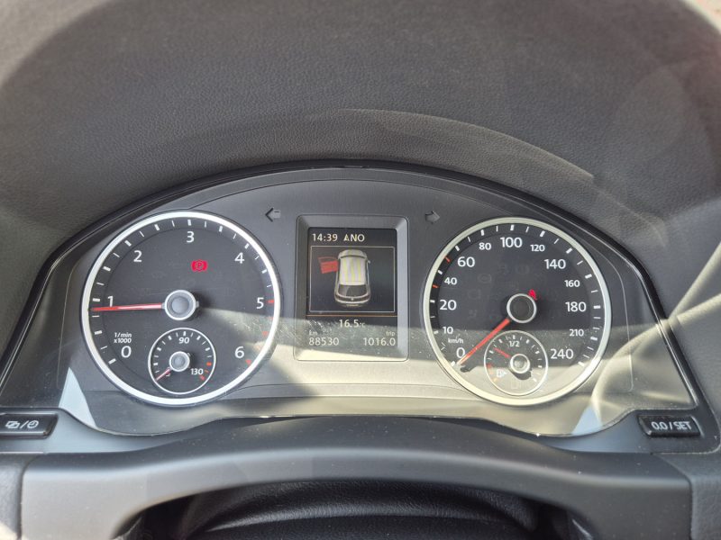 VOLKSWAGEN TIGUAN 2016