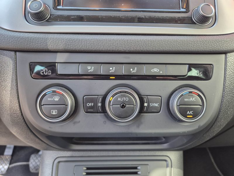 VOLKSWAGEN TIGUAN 2016