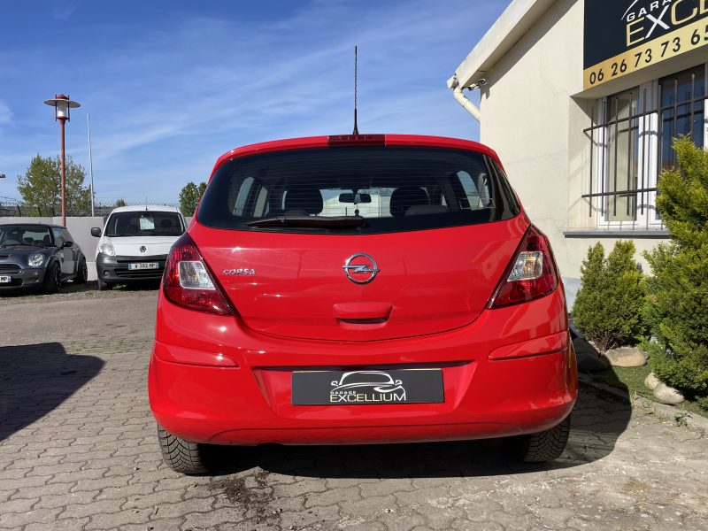 OPEL CORSA 2013