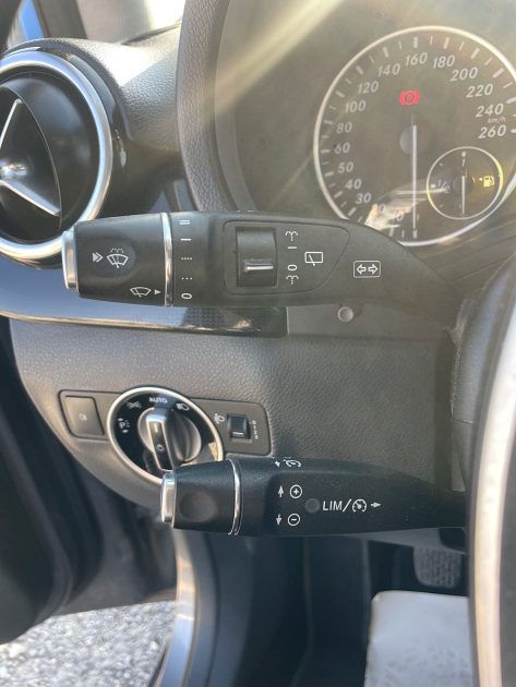 MERCEDES CLASSE B 180 BUSINESS EXECUTIVE