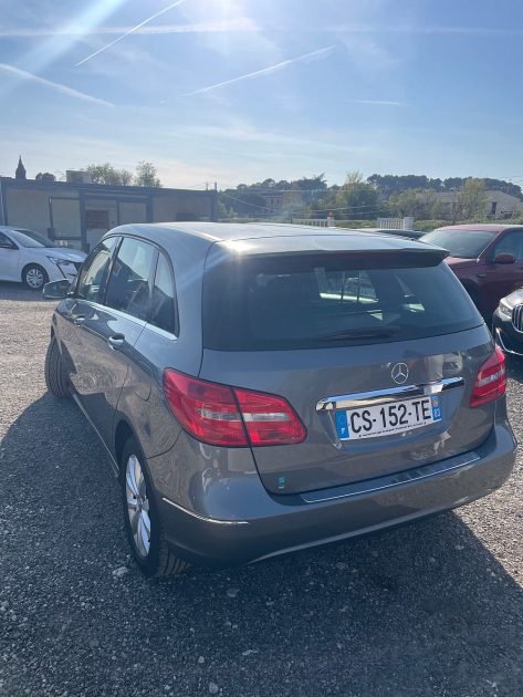 MERCEDES CLASSE B 180 BUSINESS EXECUTIVE