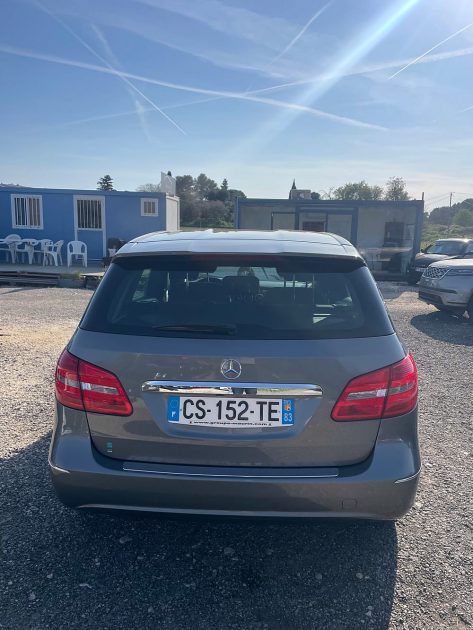 MERCEDES CLASSE B 180 BUSINESS EXECUTIVE