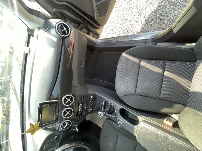 MERCEDES CLASSE B 180 BUSINESS EXECUTIVE