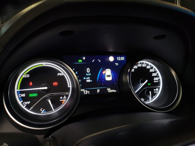 TOYOTA CAMRY 2.5 Hybride 218Ch Dynamic Business / SIEGES CUIR ELECTRIQUE + CARPLAY /