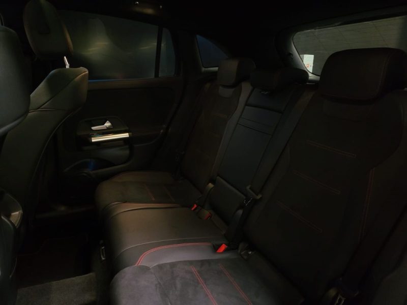 MERCEDES CLASSE GLA 250e 218cv AMG LINE / SUIVI MERCEDES / TOIT OUVRANT / SIEGES ELECTRIQUES / CARPL