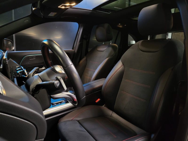 MERCEDES CLASSE GLA 250e 218cv AMG LINE / SUIVI MERCEDES / TOIT OUVRANT / SIEGES ELECTRIQUES / CARPL