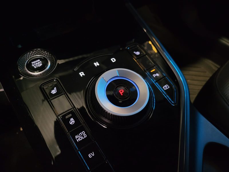 KIA NIRO 1.6 GDi PHEV 183cv PREMIUM / SUIVI KIA / 1ERE MAIN / SIEGES ELECTRIQUES / CARPLAY / CAMERA 