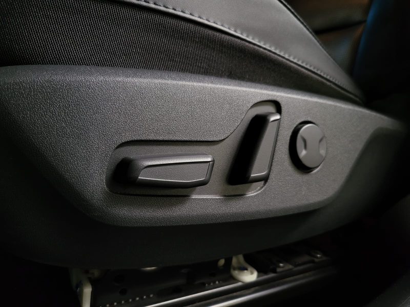 KIA NIRO 1.6 GDi PHEV 183cv PREMIUM / SUIVI KIA / 1ERE MAIN / SIEGES ELECTRIQUES / CARPLAY / CAMERA 