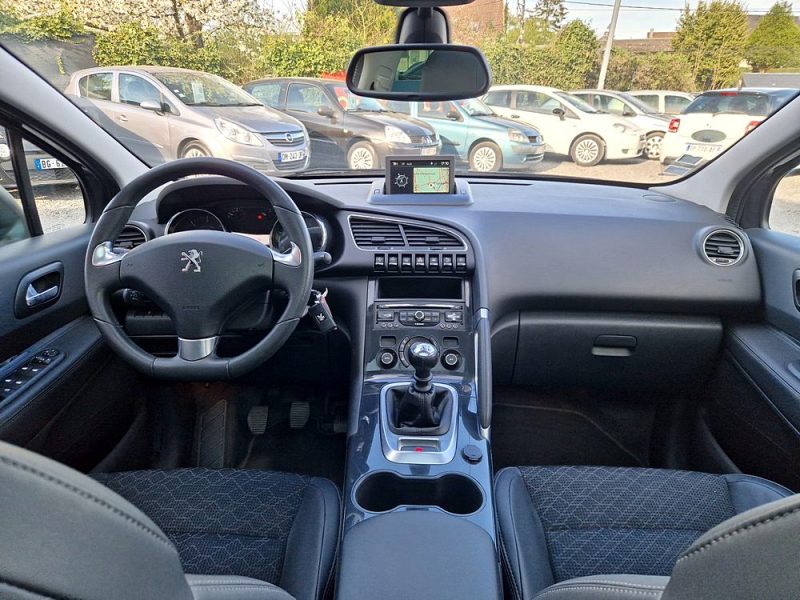 PEUGEOT 3008 Phase2 1.6L BlueHDi 120ch ALLURE_Semi Cuir_S&S / REVISEE&GARANTIE