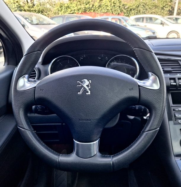 PEUGEOT 3008 Phase2 1.6L BlueHDi 120ch ALLURE_Semi Cuir_S&S / REVISEE&GARANTIE