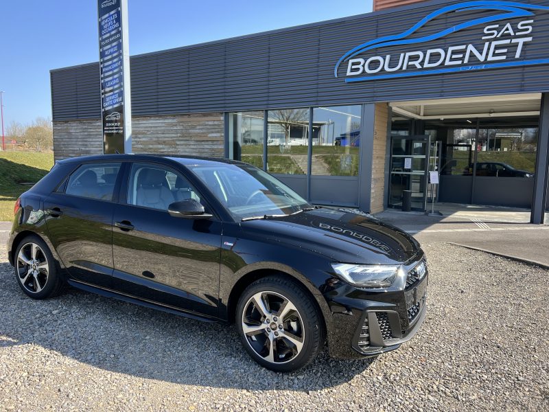 AUDI A1 30 TFSI 116 S LINE S TRONIC 7 APPLE CARPLAY / ECLAIRAGE D'AMBIANCE / CAMERA DE RECUL