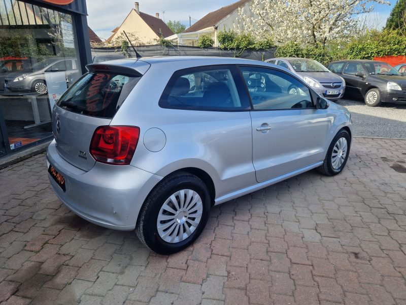 Volkswagen POLO V 1.6L TDi 90cv TRENDLINE BlueMotion / RÉVISÉE&GARANTIE