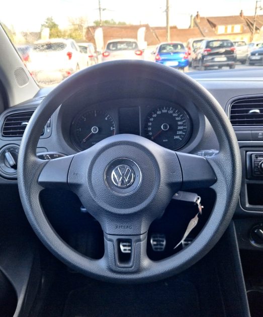 Volkswagen POLO V 1.6L TDi 90cv TRENDLINE BlueMotion / RÉVISÉE&GARANTIE