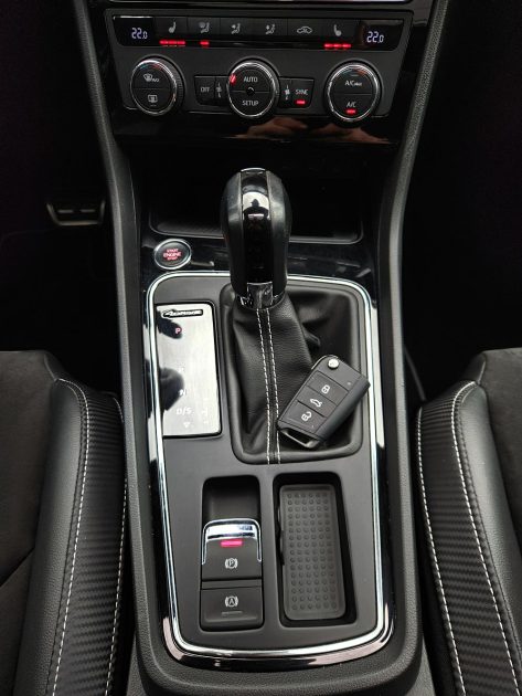 SEAT LEON ST 2.0 TSI 300 CUPRA 4DRIVE DSG6*PANO*CAMERA*DCC*SOUND*