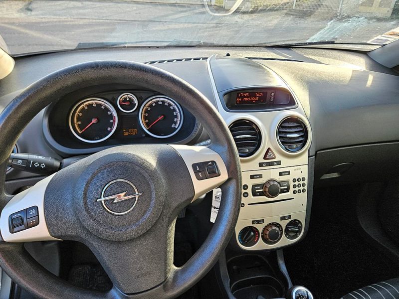 OPEL CORSA 2006