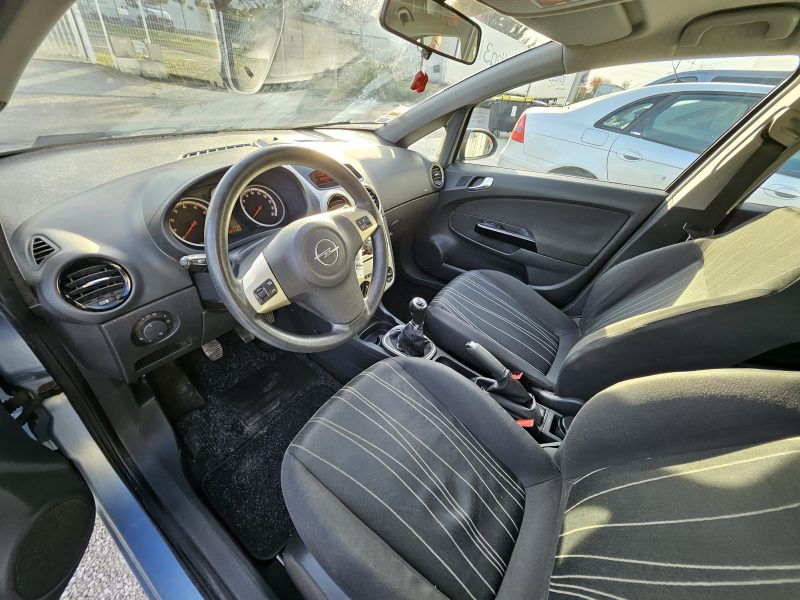 OPEL CORSA 2006
