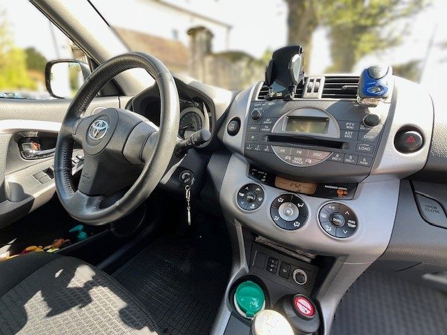 TOYOTA RAV4 2009