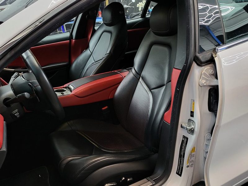 KARMA REVERO Hybrid 403cv Premium Plus Boîte Auto