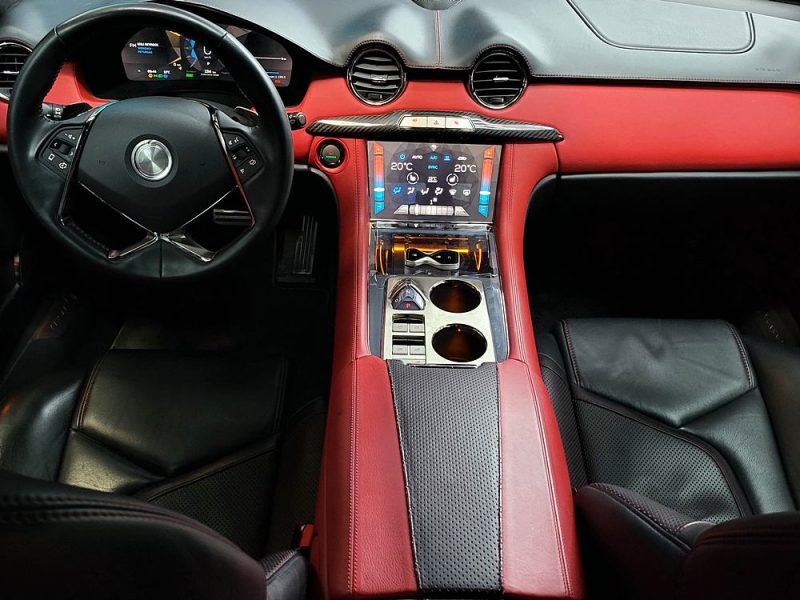 KARMA REVERO Hybrid 403cv Premium Plus Boîte Auto