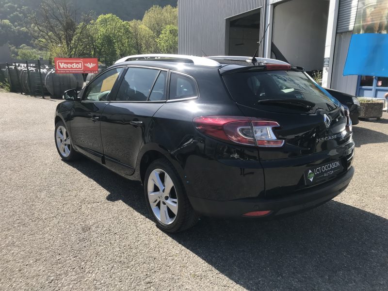 RENAULT MEGANE ESTATE III ph2 - 1.6 dci 130cv FAP energy eco2 DYNAMIQUE - GARANTIE 6 MOIS