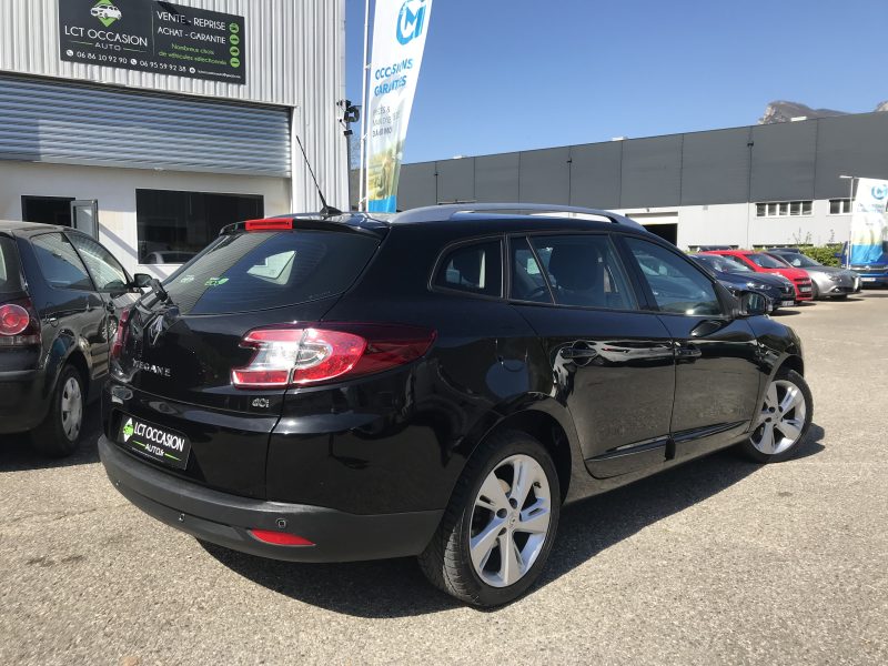 RENAULT MEGANE ESTATE III ph2 - 1.6 dci 130cv FAP energy eco2 DYNAMIQUE - GARANTIE 6 MOIS