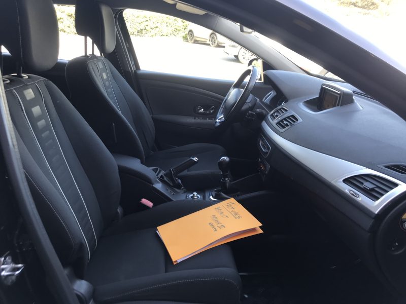 RENAULT MEGANE ESTATE III ph2 - 1.6 dci 130cv FAP energy eco2 DYNAMIQUE - GARANTIE 6 MOIS