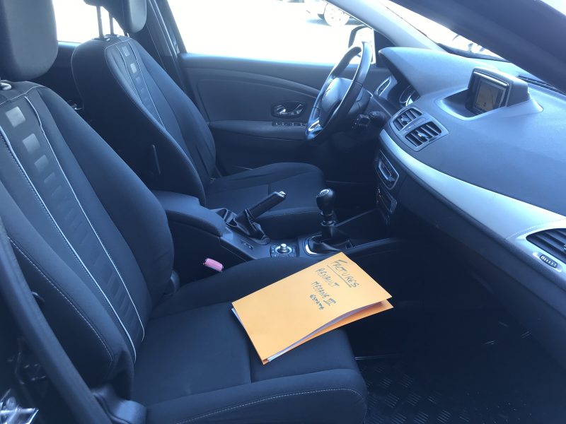 RENAULT MEGANE ESTATE III ph2 - 1.6 dci 130cv FAP energy eco2 DYNAMIQUE - GARANTIE 6 MOIS