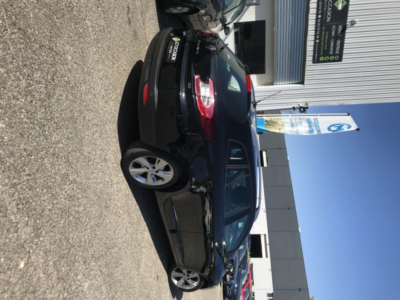 RENAULT MEGANE ESTATE III ph2 - 1.6 dci 130cv FAP energy eco2 DYNAMIQUE - GARANTIE 6 MOIS