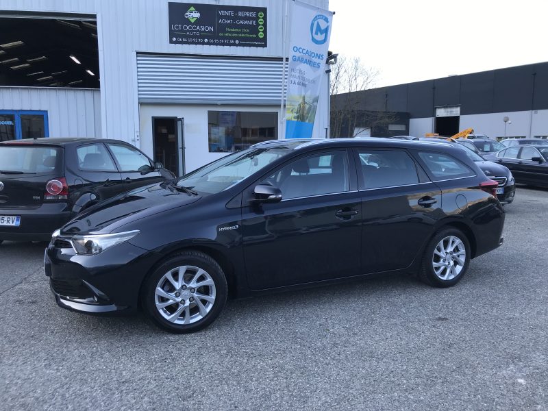 TOYOTA AURIS TOURING SPORT ph2 - 136H DYNAMIC - 1.8vvti 99cv HSD BVA - GARANTIE 6 MOIS