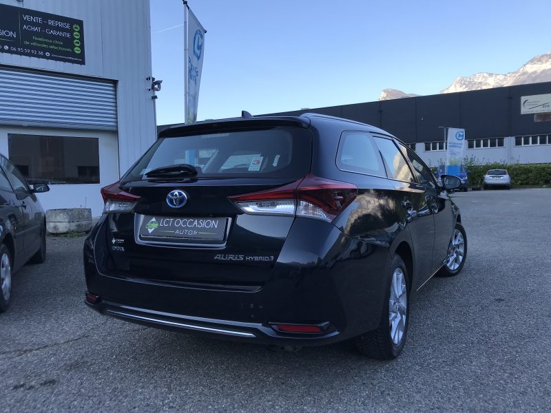 TOYOTA AURIS TOURING SPORT ph2 - 136H DYNAMIC - 1.8vvti 99cv HSD BVA - GARANTIE 6 MOIS