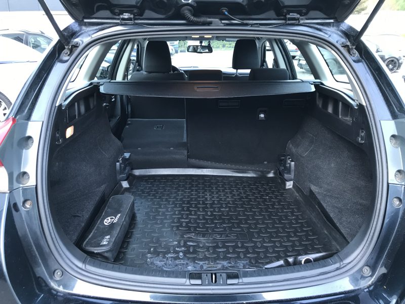 TOYOTA AURIS TOURING SPORT ph2 - 136H DYNAMIC - 1.8vvti 99cv HSD BVA - GARANTIE 6 MOIS